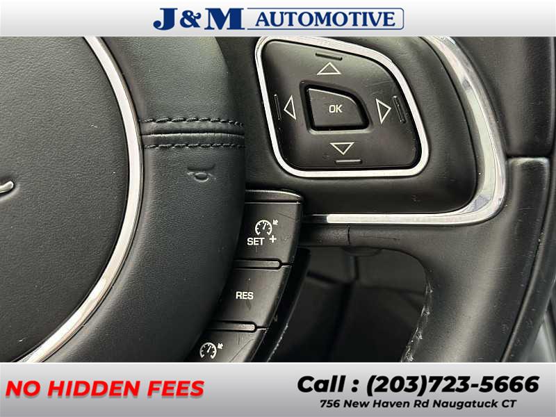 2013 Jaguar Xj , available for sale in Naugatuck, Connecticut | J&M Automotive Sls&Svc LLC. Naugatuck, Connecticut 2013 Jaguar Xj , available for sale in Naugatuck, Connecticut | J&M Automotive Sls&Svc LLC. Naugatuck, Connecticut