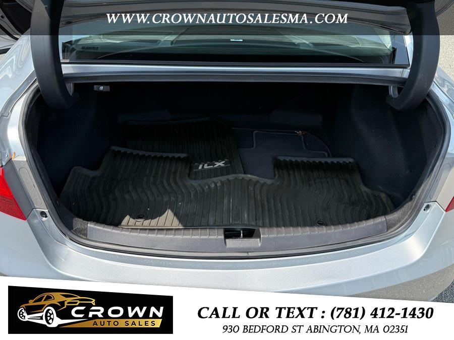 2013 Acura ILX 4dr Sdn 2.0L Tech Pkg, available for sale in Abington, Massachusetts | Crown Auto Sales. Abington, Massachusetts 2013 Acura ILX 4dr Sdn 2.0L Tech Pkg, available for sale in Abington, Massachusetts | Crown Auto Sales. Abington, Massachusetts
