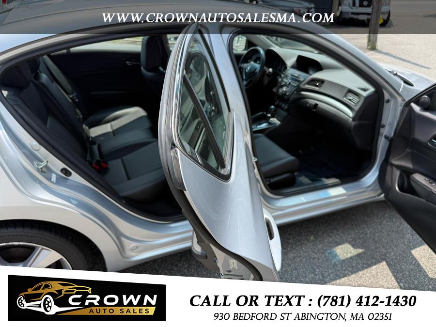 2013 Acura ILX 4dr Sdn 2.0L Tech Pkg, available for sale in Abington, Massachusetts | Crown Auto Sales. Abington, Massachusetts 2013 Acura ILX 4dr Sdn 2.0L Tech Pkg, available for sale in Abington, Massachusetts | Crown Auto Sales. Abington, Massachusetts