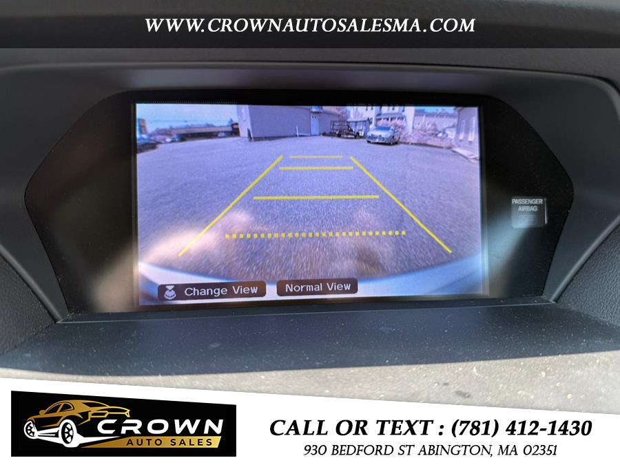2013 Acura ILX 4dr Sdn 2.0L Tech Pkg, available for sale in Abington, Massachusetts | Crown Auto Sales. Abington, Massachusetts 2013 Acura ILX 4dr Sdn 2.0L Tech Pkg, available for sale in Abington, Massachusetts | Crown Auto Sales. Abington, Massachusetts