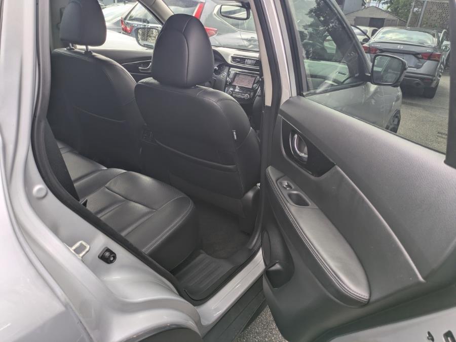 2020 Nissan Rogue FWD S, available for sale in Long Island City, New York | Luxury Of Queens. Long Island City, New York 2020 Nissan Rogue FWD S, available for sale in Long Island City, New York | Luxury Of Queens. Long Island City, New York