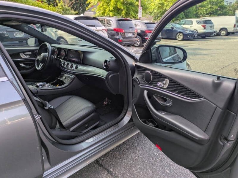 2020 Mercedes-Benz E-Class E 350 4MATIC Sedan, available for sale in Long Island City, New York | Luxury Of Queens. Long Island City, New York 2020 Mercedes-Benz E-Class E 350 4MATIC Sedan, available for sale in Long Island City, New York | Luxury Of Queens. Long Island City, New York