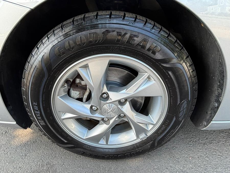 2021 Hyundai Elantra SE IVT SULEV *Ltd Avail*, available for sale in New haven, Connecticut | Wilson Maturo Motors. New haven, Connecticut 2021 Hyundai Elantra SE IVT SULEV *Ltd Avail*, available for sale in New haven, Connecticut | Wilson Maturo Motors. New haven, Connecticut