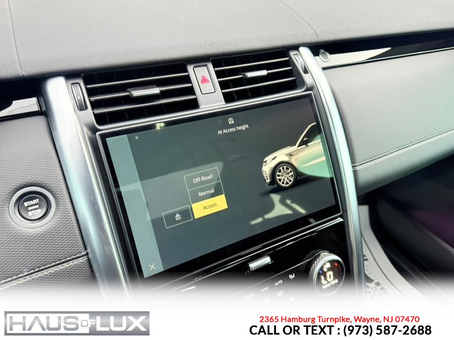 2022 Land Rover Discovery P360 HSE R-Dynamic, available for sale in Wayne, New Jersey | Haus of Lux. Wayne, New Jersey 2022 Land Rover Discovery P360 HSE R-Dynamic, available for sale in Wayne, New Jersey | Haus of Lux. Wayne, New Jersey