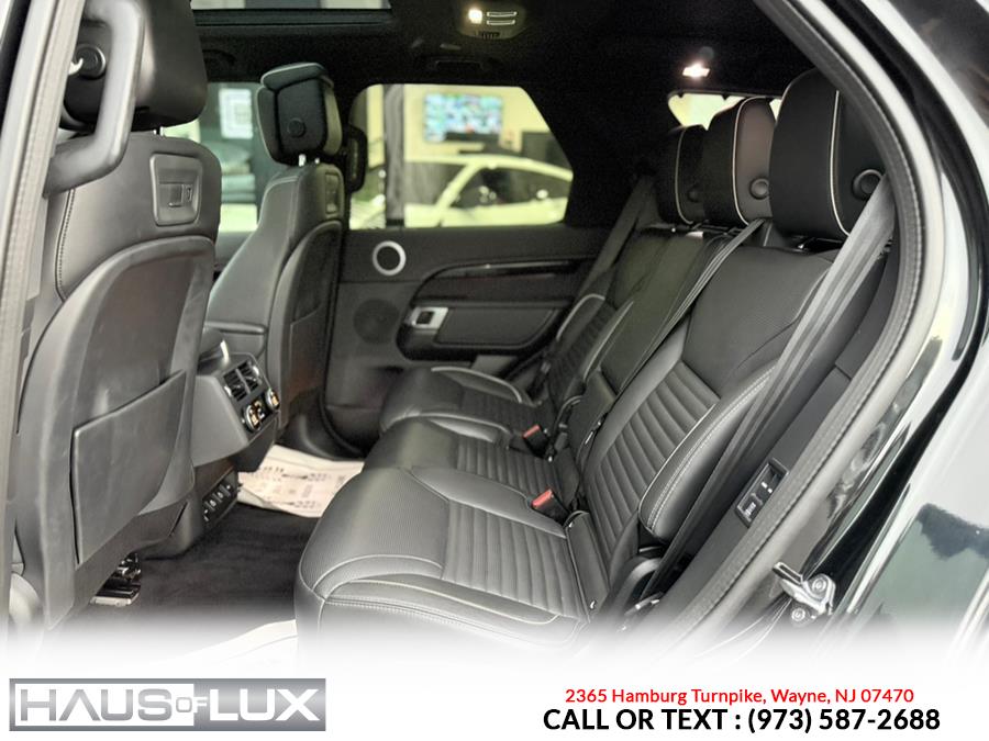 2022 Land Rover Discovery P360 HSE R-Dynamic, available for sale in Wayne, New Jersey | Haus of Lux. Wayne, New Jersey 2022 Land Rover Discovery P360 HSE R-Dynamic, available for sale in Wayne, New Jersey | Haus of Lux. Wayne, New Jersey