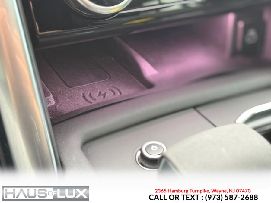 2022 Land Rover Discovery P360 HSE R-Dynamic, available for sale in Wayne, New Jersey | Haus of Lux. Wayne, New Jersey 2022 Land Rover Discovery P360 HSE R-Dynamic, available for sale in Wayne, New Jersey | Haus of Lux. Wayne, New Jersey