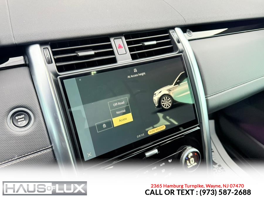 2022 Land Rover Discovery P360 HSE R-Dynamic, available for sale in Wayne, New Jersey | Haus of Lux. Wayne, New Jersey 2022 Land Rover Discovery P360 HSE R-Dynamic, available for sale in Wayne, New Jersey | Haus of Lux. Wayne, New Jersey