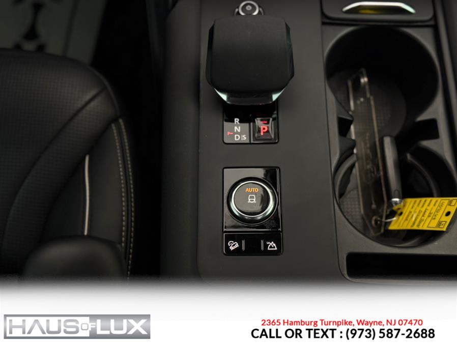 2022 Land Rover Discovery P360 HSE R-Dynamic, available for sale in Wayne, New Jersey | Haus of Lux. Wayne, New Jersey 2022 Land Rover Discovery P360 HSE R-Dynamic, available for sale in Wayne, New Jersey | Haus of Lux. Wayne, New Jersey