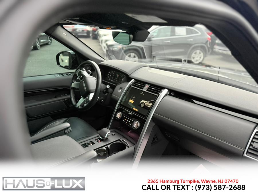 2022 Land Rover Discovery P360 HSE R-Dynamic, available for sale in Wayne, New Jersey | Haus of Lux. Wayne, New Jersey 2022 Land Rover Discovery P360 HSE R-Dynamic, available for sale in Wayne, New Jersey | Haus of Lux. Wayne, New Jersey