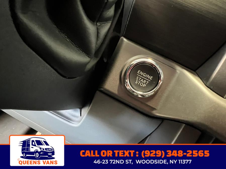 2024 Ford F-150 XLT 4WD SuperCrew 5.5'' Box, available for sale in Woodside, New York | Queens Vans LLC. Woodside, New York 2024 Ford F-150 XLT 4WD SuperCrew 5.5'' Box, available for sale in Woodside, New York | Queens Vans LLC. Woodside, New York
