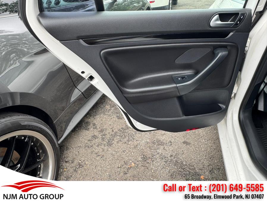 2014 Volkswagen Jetta SportWagen 4dr DSG TDI, available for sale in Elmwood Park, New Jersey | NJM Auto Group. Elmwood Park, New Jersey 2014 Volkswagen Jetta SportWagen 4dr DSG TDI, available for sale in Elmwood Park, New Jersey | NJM Auto Group. Elmwood Park, New Jersey