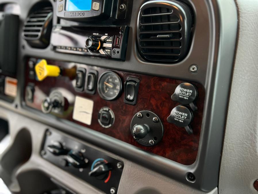 2021 Freightliner M2 106 26 FT THERMOKING T-1090 MORGAN BOX /MAXON LIFTGATE, available for sale in Paterson, New Jersey | Speedway Motors LLC. Paterson, New Jersey 2021 Freightliner M2 106 26 FT THERMOKING T-1090 MORGAN BOX /MAXON LIFTGATE, available for sale in Paterson, New Jersey | Speedway Motors LLC. Paterson, New Jersey