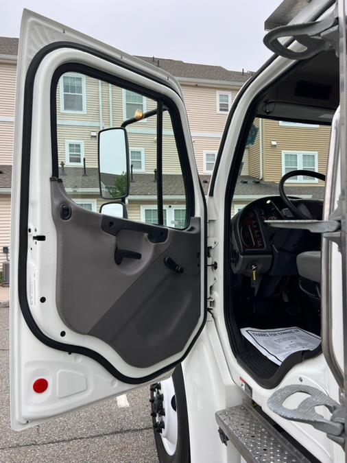 2021 Freightliner M2 106 26 FT THERMOKING T-1090 MORGAN BOX /MAXON LIFTGATE, available for sale in Paterson, New Jersey | Speedway Motors LLC. Paterson, New Jersey 2021 Freightliner M2 106 26 FT THERMOKING T-1090 MORGAN BOX /MAXON LIFTGATE, available for sale in Paterson, New Jersey | Speedway Motors LLC. Paterson, New Jersey