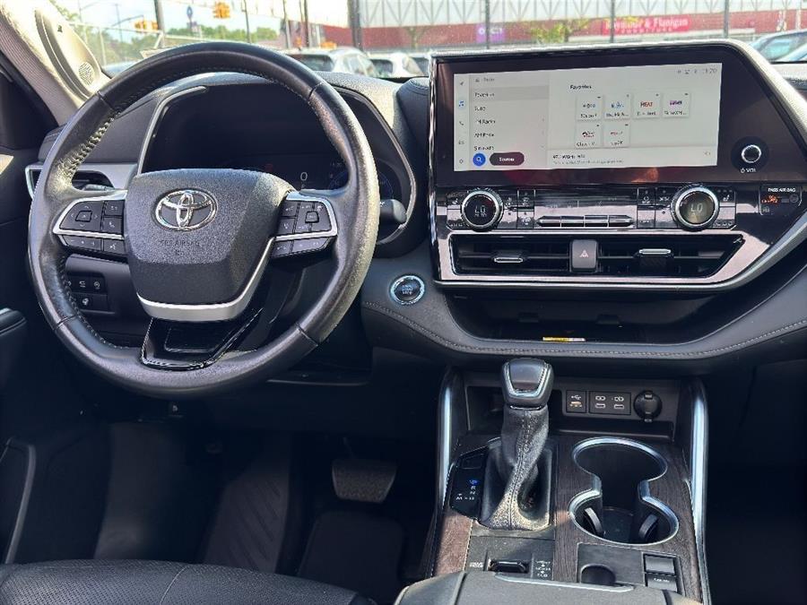 2023 Toyota Highlander Platinum, available for sale in Woodside, New York | Drive Central. Woodside, New York 2023 Toyota Highlander Platinum, available for sale in Woodside, New York | Drive Central. Woodside, New York