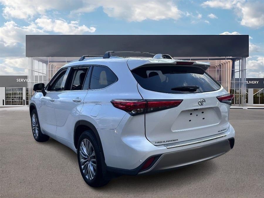 2023 Toyota Highlander Platinum, available for sale in Woodside, New York | Drive Central. Woodside, New York 2023 Toyota Highlander Platinum, available for sale in Woodside, New York | Drive Central. Woodside, New York