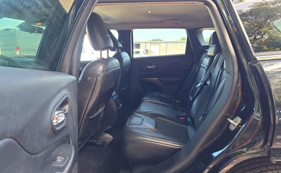 2019 Jeep Cherokee Latitude Plus FWD, available for sale in Woodside, New York | Drive Central. Woodside, New York 2019 Jeep Cherokee Latitude Plus FWD, available for sale in Woodside, New York | Drive Central. Woodside, New York
