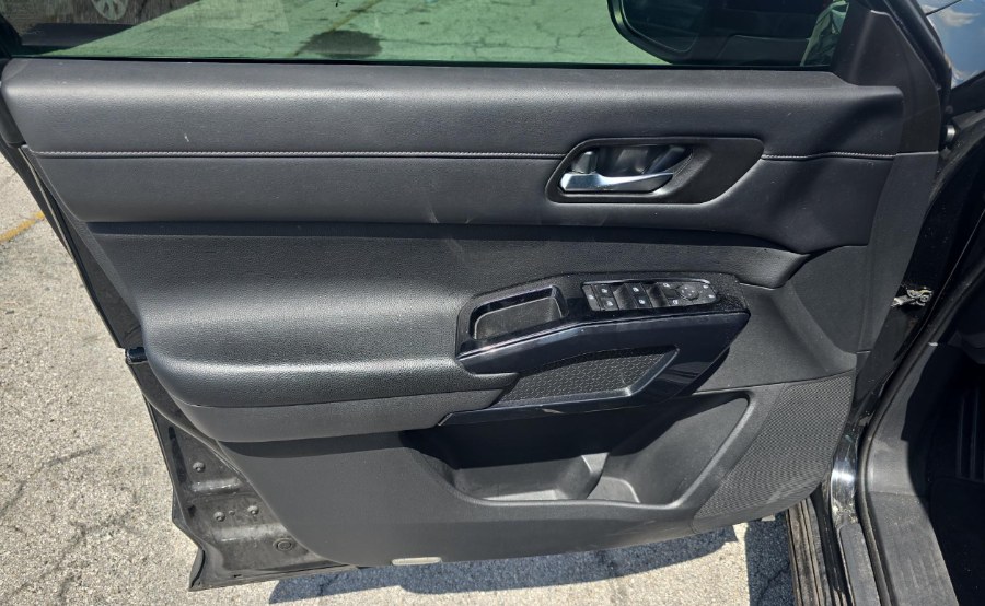 2022 Nissan Pathfinder SV 2WD, available for sale in Woodside, New York | Drive Central. Woodside, New York 2022 Nissan Pathfinder SV 2WD, available for sale in Woodside, New York | Drive Central. Woodside, New York