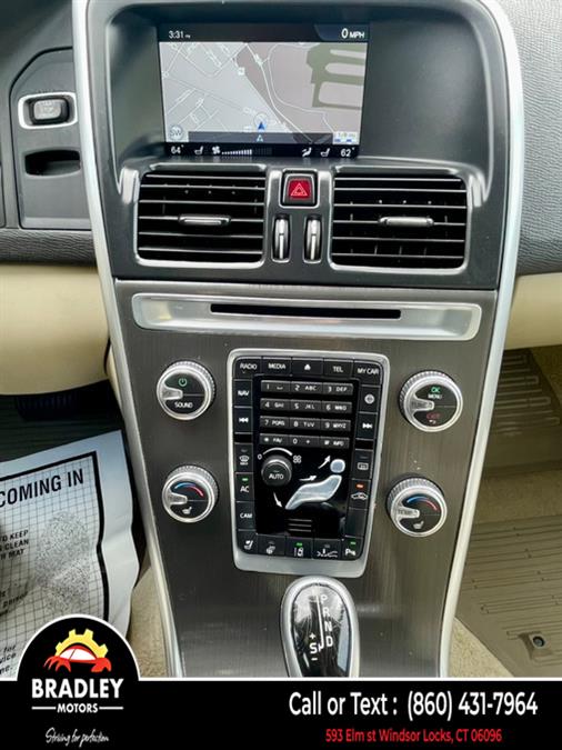 2015 Volvo XC60 T5 Platinum, available for sale in Windsor Locks, Connecticut | Bradley Motors Inc. Windsor Locks, Connecticut 2015 Volvo XC60 T5 Platinum, available for sale in Windsor Locks, Connecticut | Bradley Motors Inc. Windsor Locks, Connecticut