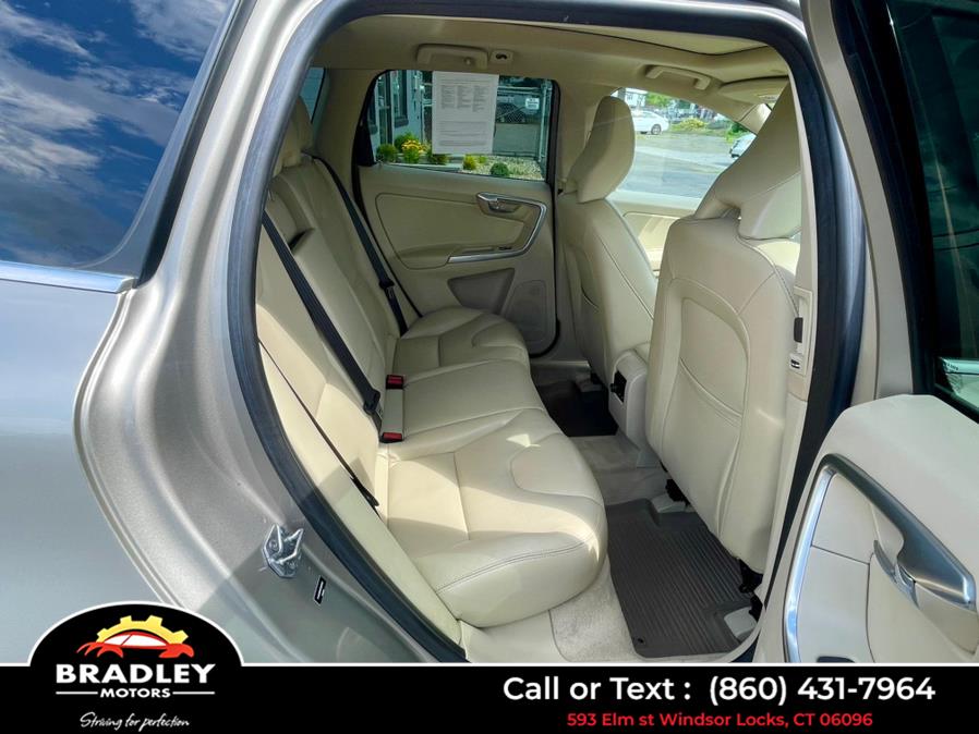 2015 Volvo XC60 T5 Platinum, available for sale in Windsor Locks, Connecticut | Bradley Motors Inc. Windsor Locks, Connecticut 2015 Volvo XC60 T5 Platinum, available for sale in Windsor Locks, Connecticut | Bradley Motors Inc. Windsor Locks, Connecticut