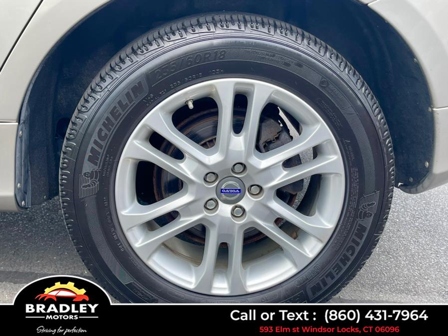 2015 Volvo XC60 T5 Platinum, available for sale in Windsor Locks, Connecticut | Bradley Motors Inc. Windsor Locks, Connecticut 2015 Volvo XC60 T5 Platinum, available for sale in Windsor Locks, Connecticut | Bradley Motors Inc. Windsor Locks, Connecticut
