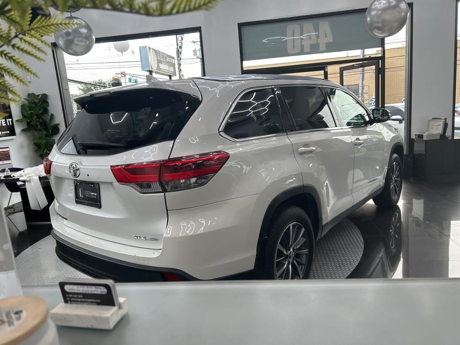 2019 Toyota Highlander XLE V6 AWD (Natl), available for sale in Jersey City, New Jersey | Luxe Auto Galleria. Jersey City, New Jersey 2019 Toyota Highlander XLE V6 AWD (Natl), available for sale in Jersey City, New Jersey | Luxe Auto Galleria. Jersey City, New Jersey