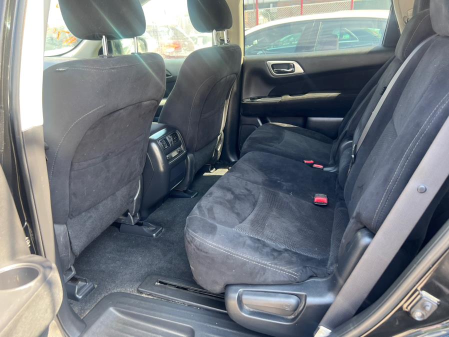 2015 Nissan Pathfinder 4WD 4dr S, available for sale in Brooklyn, New York | Atlantic Used Car Sales. Brooklyn, New York 2015 Nissan Pathfinder 4WD 4dr S, available for sale in Brooklyn, New York | Atlantic Used Car Sales. Brooklyn, New York