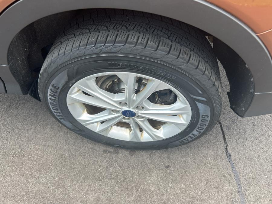 2017 Ford Escape SE 4WD, available for sale in Middletown, Connecticut | Newfield Auto Sales. Middletown, Connecticut 2017 Ford Escape SE 4WD, available for sale in Middletown, Connecticut | Newfield Auto Sales. Middletown, Connecticut
