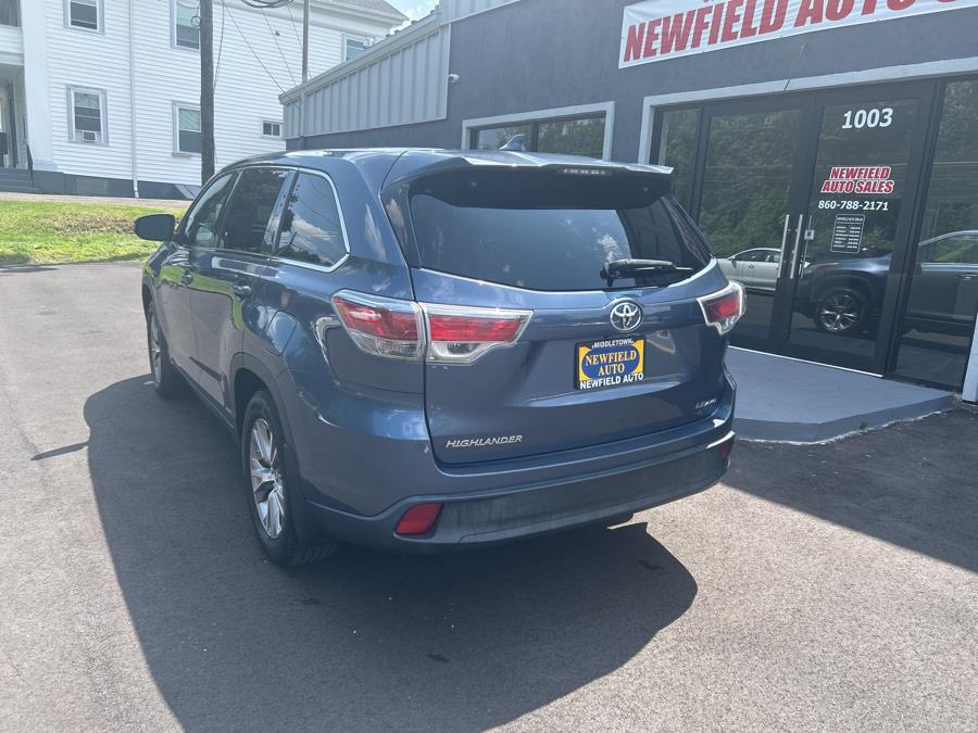 2016 Toyota Highlander AWD 4dr V6 LE (Natl), available for sale in Middletown, Connecticut | Newfield Auto Sales. Middletown, Connecticut 2016 Toyota Highlander AWD 4dr V6 LE (Natl), available for sale in Middletown, Connecticut | Newfield Auto Sales. Middletown, Connecticut