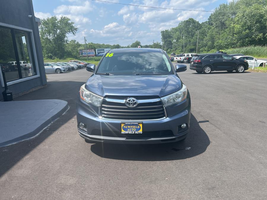 2016 Toyota Highlander AWD 4dr V6 LE (Natl), available for sale in Middletown, Connecticut | Newfield Auto Sales. Middletown, Connecticut 2016 Toyota Highlander AWD 4dr V6 LE (Natl), available for sale in Middletown, Connecticut | Newfield Auto Sales. Middletown, Connecticut