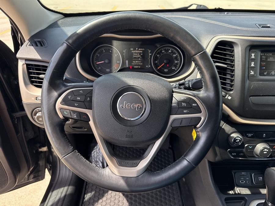2015 Jeep Cherokee Latitude, available for sale in Elida, Ohio | Josh's All Under Ten LLC. Elida, Ohio 2015 Jeep Cherokee Latitude, available for sale in Elida, Ohio | Josh's All Under Ten LLC. Elida, Ohio