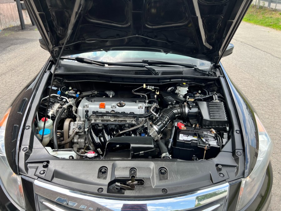 2012 Honda Accord Sedan 4dr I4 Auto SE, available for sale in Hartford , Connecticut | Ledyard Auto Sale LLC. Hartford , Connecticut 2012 Honda Accord Sedan 4dr I4 Auto SE, available for sale in Hartford , Connecticut | Ledyard Auto Sale LLC. Hartford , Connecticut