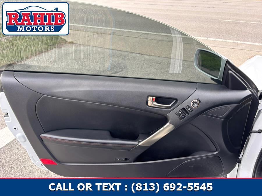 2014 Hyundai Genesis Coupe 2dr V6 3.8L Man R-Spec, available for sale in Winter Park, Florida | Rahib Motors. Winter Park, Florida 2014 Hyundai Genesis Coupe 2dr V6 3.8L Man R-Spec, available for sale in Winter Park, Florida | Rahib Motors. Winter Park, Florida