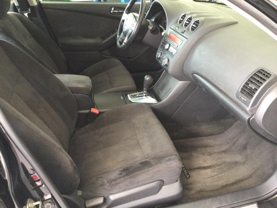 2010 Nissan Altima 4dr Sdn I4 CVT 2.5 S, available for sale in Plantsville, Connecticut | L&S Automotive LLC. Plantsville, Connecticut 2010 Nissan Altima 4dr Sdn I4 CVT 2.5 S, available for sale in Plantsville, Connecticut | L&S Automotive LLC. Plantsville, Connecticut