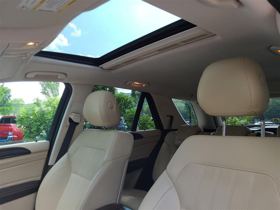 2017 Mercedes-Benz GLE GLE 350 4MATIC SUV, available for sale in Canton, Connecticut | Lava Motors. Canton, Connecticut 2017 Mercedes-Benz GLE GLE 350 4MATIC SUV, available for sale in Canton, Connecticut | Lava Motors. Canton, Connecticut