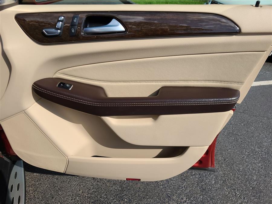 2017 Mercedes-Benz GLE GLE 350 4MATIC SUV, available for sale in Canton, Connecticut | Lava Motors. Canton, Connecticut 2017 Mercedes-Benz GLE GLE 350 4MATIC SUV, available for sale in Canton, Connecticut | Lava Motors. Canton, Connecticut