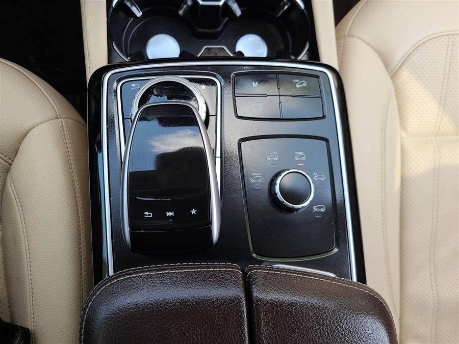 2017 Mercedes-Benz GLE GLE 350 4MATIC SUV, available for sale in Canton, Connecticut | Lava Motors. Canton, Connecticut 2017 Mercedes-Benz GLE GLE 350 4MATIC SUV, available for sale in Canton, Connecticut | Lava Motors. Canton, Connecticut
