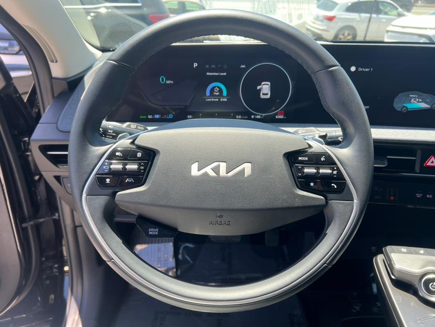 2022 Kia EV6 Wind RWD, available for sale in Daly City, California | Green Light Auto Wholesale. Daly City, California 2022 Kia EV6 Wind RWD, available for sale in Daly City, California | Green Light Auto Wholesale. Daly City, California