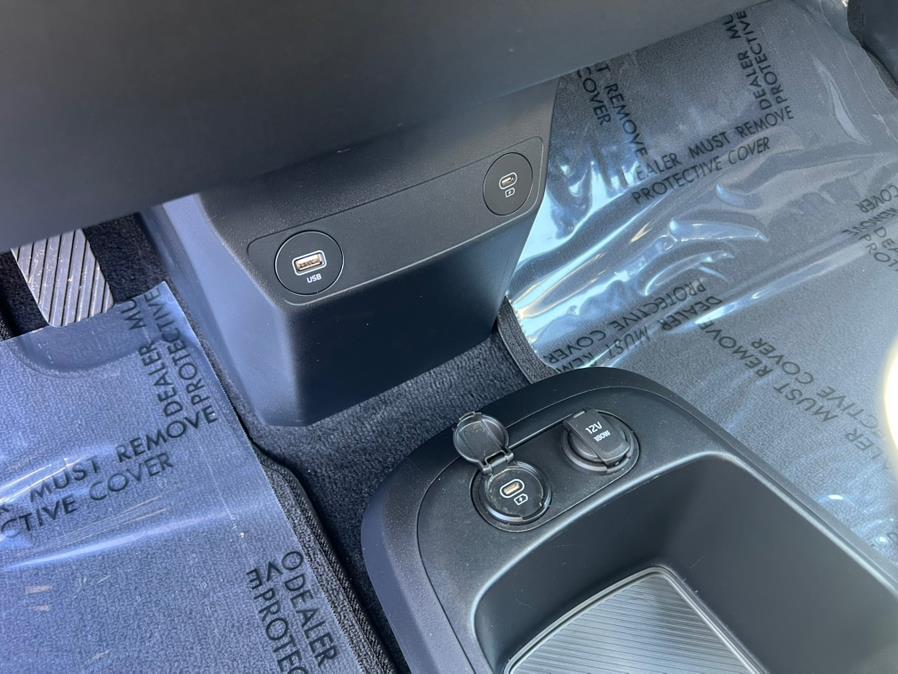 2022 Kia EV6 Wind RWD, available for sale in Daly City, California | Green Light Auto Wholesale. Daly City, California 2022 Kia EV6 Wind RWD, available for sale in Daly City, California | Green Light Auto Wholesale. Daly City, California