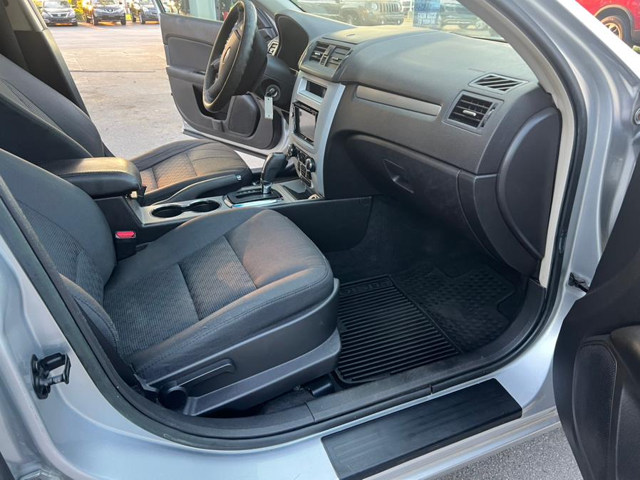 2012 Ford Fusion 4dr Sdn SE FWD, available for sale in Swansea, Massachusetts | Gas On The Run. Swansea, Massachusetts 2012 Ford Fusion 4dr Sdn SE FWD, available for sale in Swansea, Massachusetts | Gas On The Run. Swansea, Massachusetts