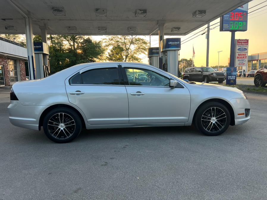2012 Ford Fusion 4dr Sdn SE FWD, available for sale in Swansea, Massachusetts | Gas On The Run. Swansea, Massachusetts 2012 Ford Fusion 4dr Sdn SE FWD, available for sale in Swansea, Massachusetts | Gas On The Run. Swansea, Massachusetts