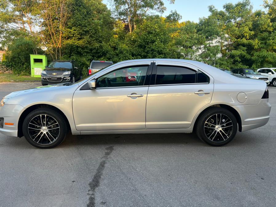 2012 Ford Fusion 4dr Sdn SE FWD, available for sale in Swansea, Massachusetts | Gas On The Run. Swansea, Massachusetts 2012 Ford Fusion 4dr Sdn SE FWD, available for sale in Swansea, Massachusetts | Gas On The Run. Swansea, Massachusetts