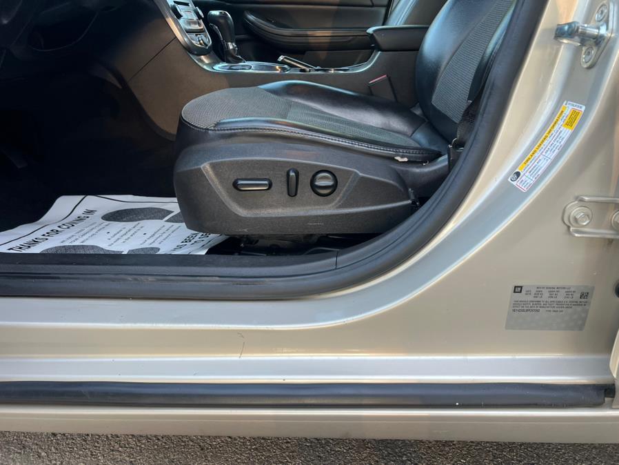 2015 Chevrolet Malibu 4dr Sdn LT w/1LT, available for sale in Swansea, Massachusetts | Gas On The Run. Swansea, Massachusetts 2015 Chevrolet Malibu 4dr Sdn LT w/1LT, available for sale in Swansea, Massachusetts | Gas On The Run. Swansea, Massachusetts