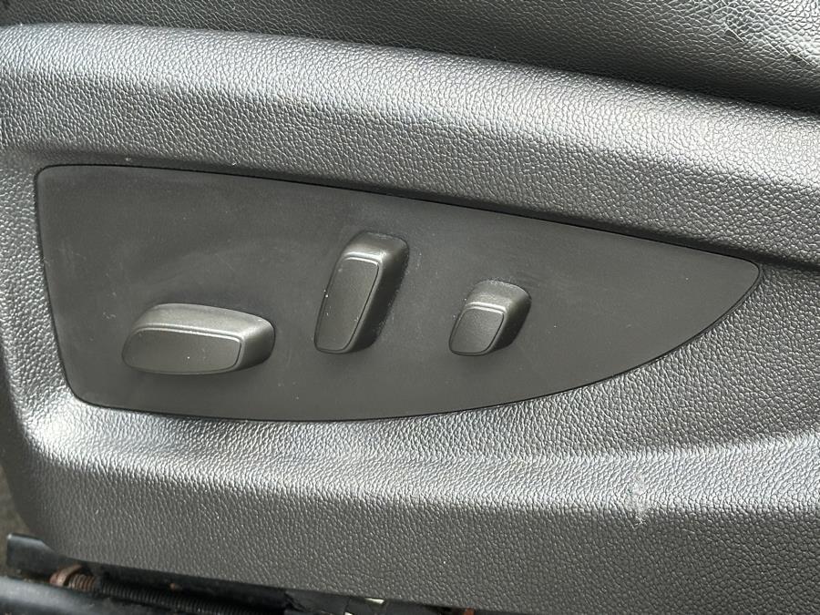 2015 GMC Yukon 4WD 4dr SLT, available for sale in Irvington , New Jersey | Auto Haus of Irvington Corp. Irvington , New Jersey 2015 GMC Yukon 4WD 4dr SLT, available for sale in Irvington , New Jersey | Auto Haus of Irvington Corp. Irvington , New Jersey