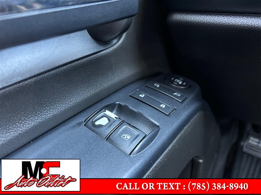 2015 GMC Sierra 3500HD 4WD Reg Cab 133.6", available for sale in Colby, Kansas | M C Auto Outlet Inc. Colby, Kansas 2015 GMC Sierra 3500HD 4WD Reg Cab 133.6", available for sale in Colby, Kansas | M C Auto Outlet Inc. Colby, Kansas