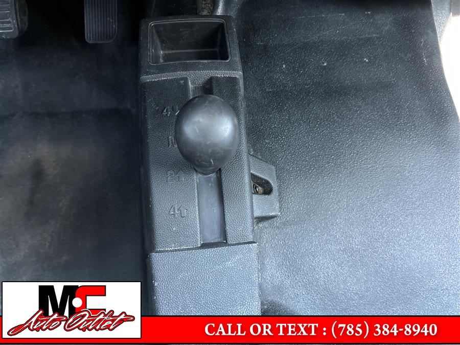 2015 GMC Sierra 3500HD 4WD Reg Cab 133.6", available for sale in Colby, Kansas | M C Auto Outlet Inc. Colby, Kansas 2015 GMC Sierra 3500HD 4WD Reg Cab 133.6", available for sale in Colby, Kansas | M C Auto Outlet Inc. Colby, Kansas