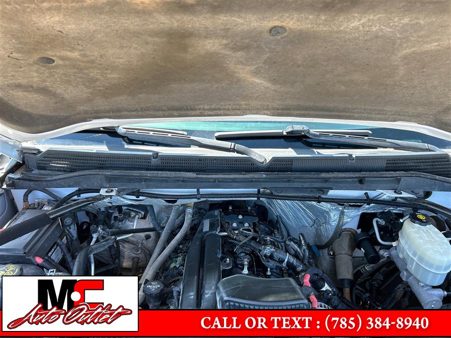 2015 GMC Sierra 3500HD 4WD Reg Cab 133.6", available for sale in Colby, Kansas | M C Auto Outlet Inc. Colby, Kansas 2015 GMC Sierra 3500HD 4WD Reg Cab 133.6", available for sale in Colby, Kansas | M C Auto Outlet Inc. Colby, Kansas