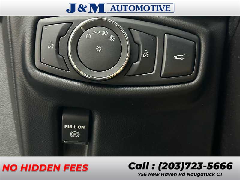 2018 Lincoln Mkx Select, available for sale in Naugatuck, Connecticut | J&M Automotive Sls&Svc LLC. Naugatuck, Connecticut 2018 Lincoln Mkx Select, available for sale in Naugatuck, Connecticut | J&M Automotive Sls&Svc LLC. Naugatuck, Connecticut
