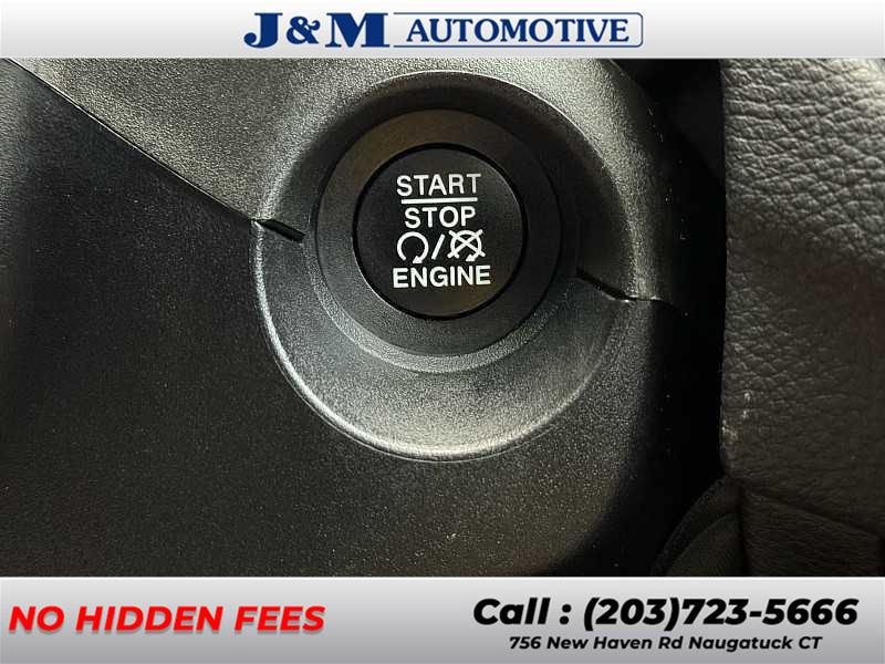 2020 Jeep Compass Limited, available for sale in Naugatuck, Connecticut | J&M Automotive Sls&Svc LLC. Naugatuck, Connecticut 2020 Jeep Compass Limited, available for sale in Naugatuck, Connecticut | J&M Automotive Sls&Svc LLC. Naugatuck, Connecticut