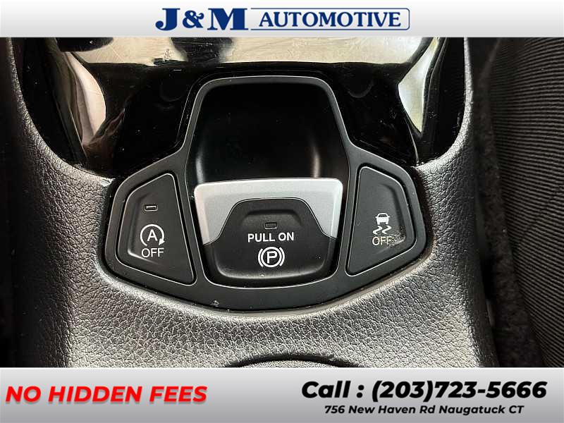 2020 Jeep Compass Limited, available for sale in Naugatuck, Connecticut | J&M Automotive Sls&Svc LLC. Naugatuck, Connecticut 2020 Jeep Compass Limited, available for sale in Naugatuck, Connecticut | J&M Automotive Sls&Svc LLC. Naugatuck, Connecticut