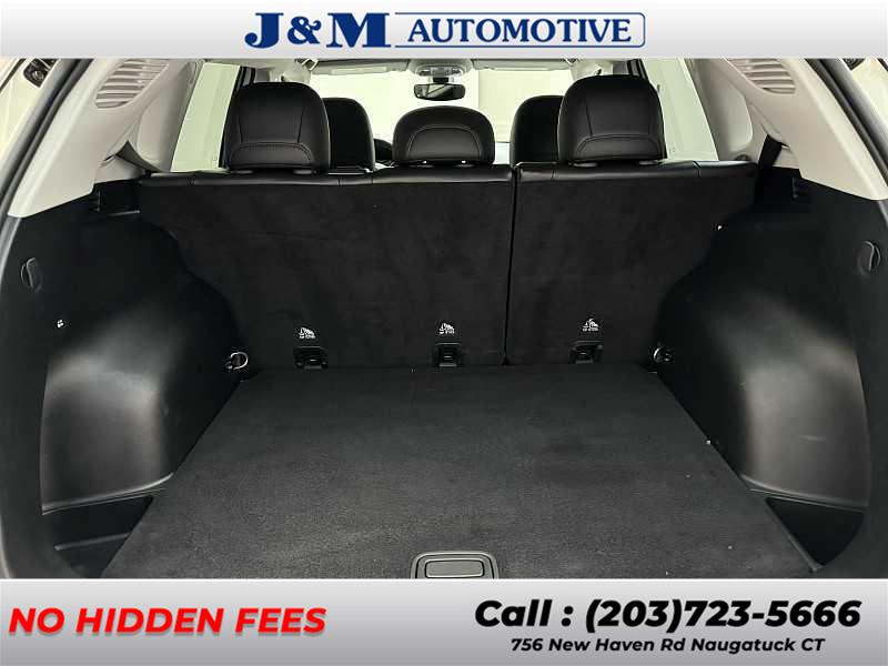 2020 Jeep Compass Limited, available for sale in Naugatuck, Connecticut | J&M Automotive Sls&Svc LLC. Naugatuck, Connecticut 2020 Jeep Compass Limited, available for sale in Naugatuck, Connecticut | J&M Automotive Sls&Svc LLC. Naugatuck, Connecticut
